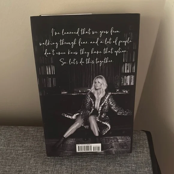 Jessica Simpson Open Book - Picture 3 of 4